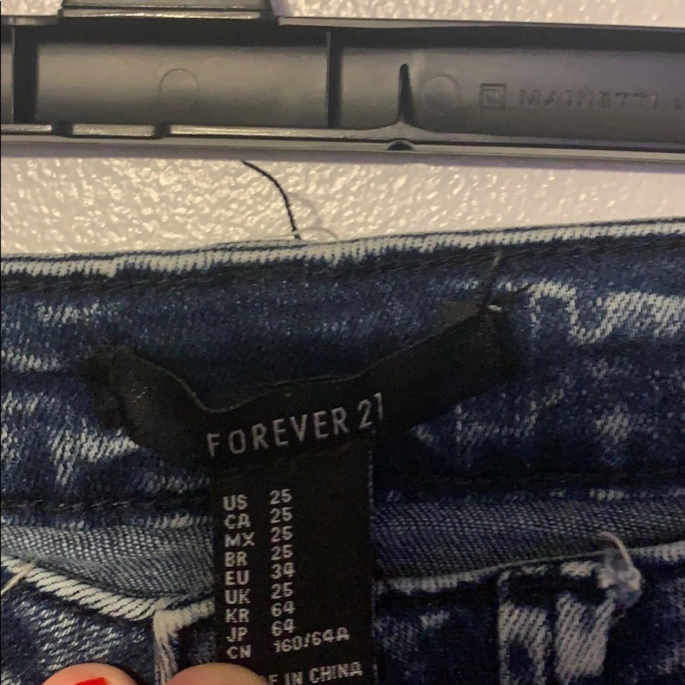 Highwasted jeans - Picture 2 of 2